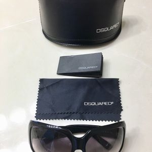 Dsquared2 Luxury Sunglasses made in Italy